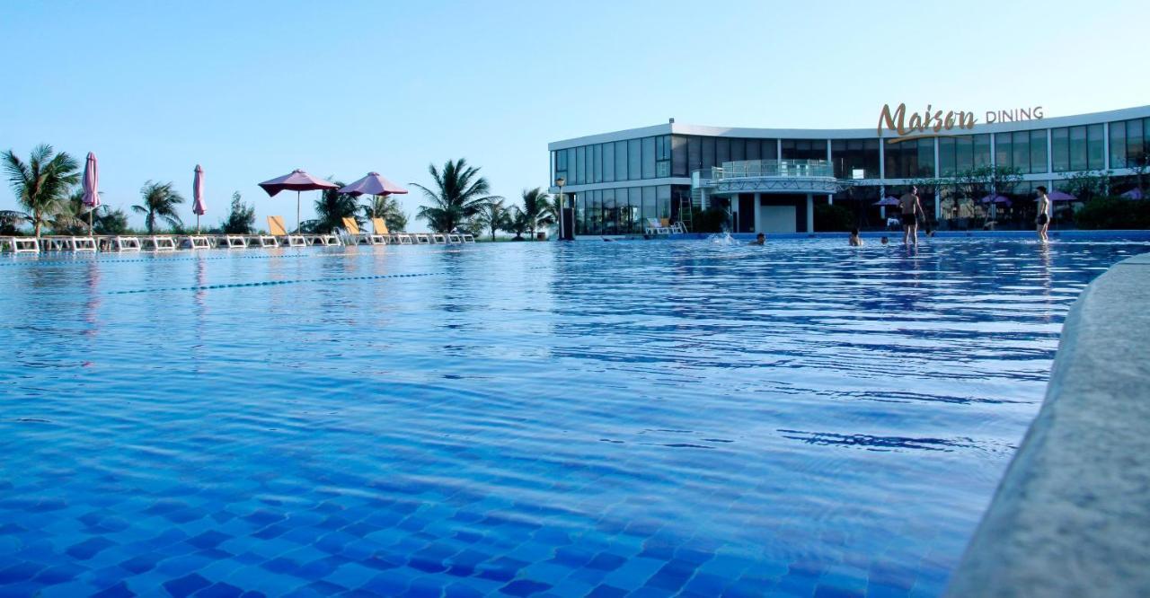 Oceanami Beach Club And Resort Long Hai Exterior foto